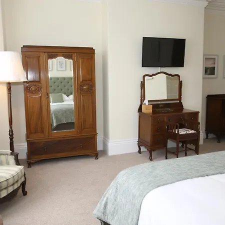 The Cordelia Scarborough