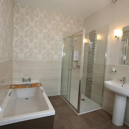 The Cordelia 5* Scarborough