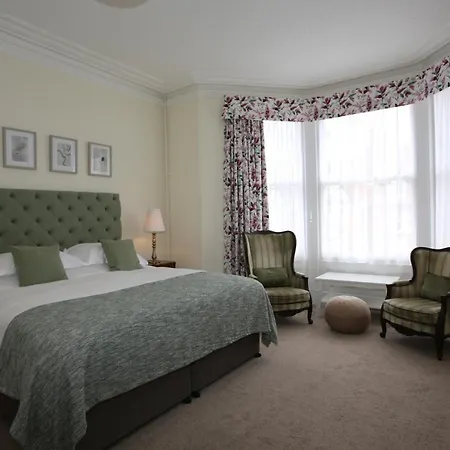 The Cordelia 5* Scarborough