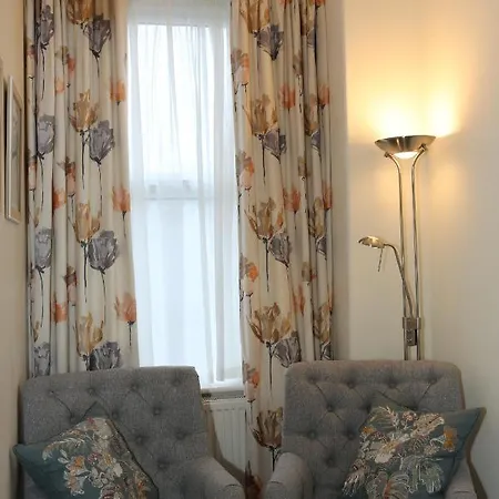 Alojamento de Acomodação e Pequeno-almoço The Cordelia 5*